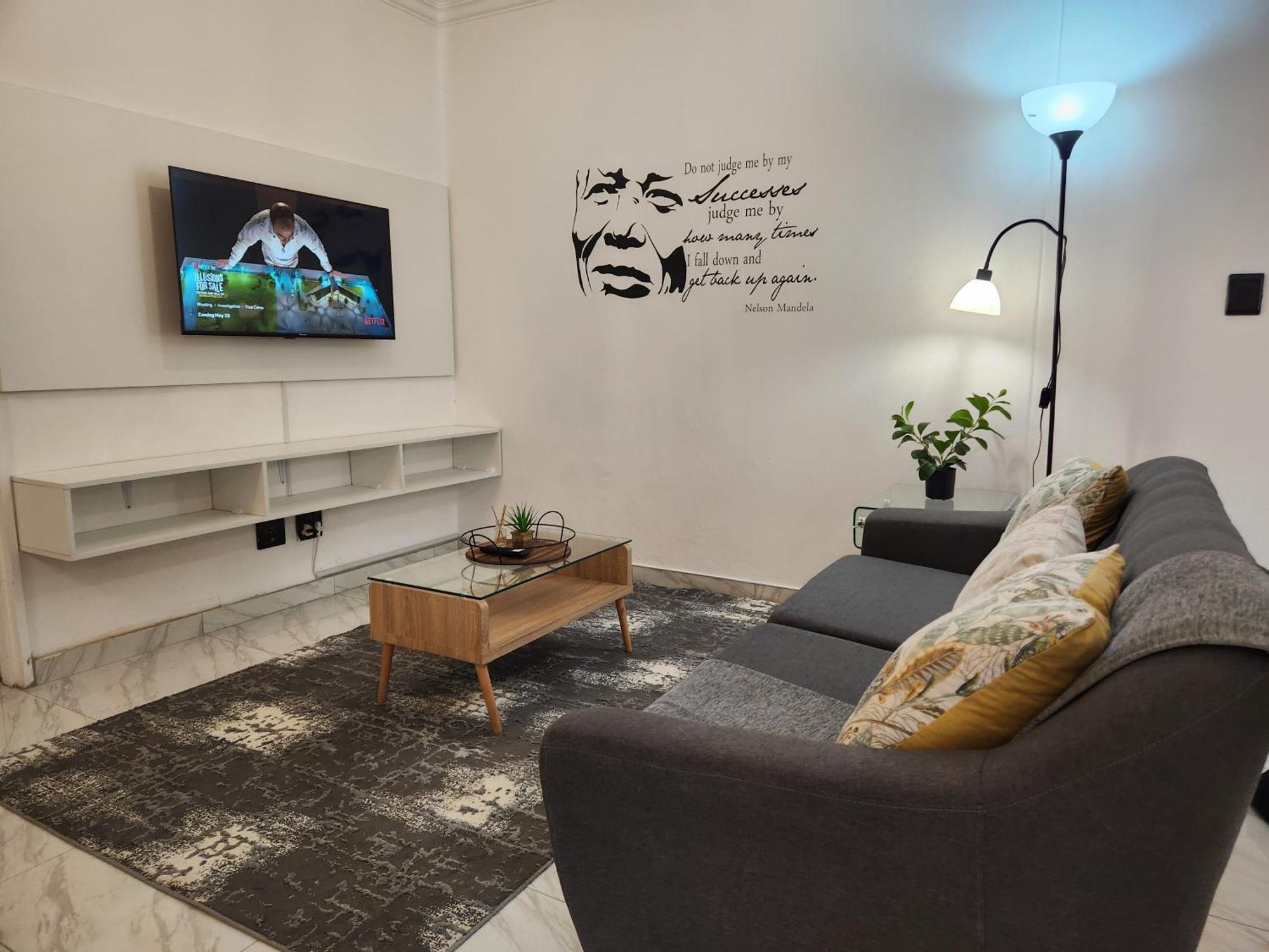 Chill On Gray Apartment *